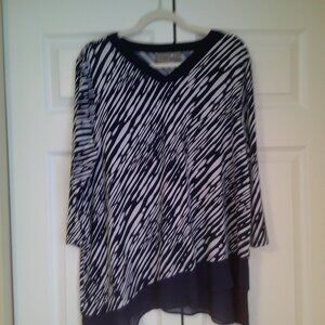 Chicos easywear, blue and white, V-neck blouse 3 / 16 / or XL